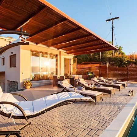 Seaside Summer Bliss - Aurora Luxury Pool Paradise Petalídhion Zewnętrze zdjęcie