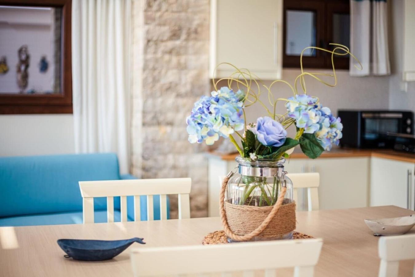Seaside Summer Bliss - Aurora Luxury Pool Paradise Petalídhion Zewnętrze zdjęcie